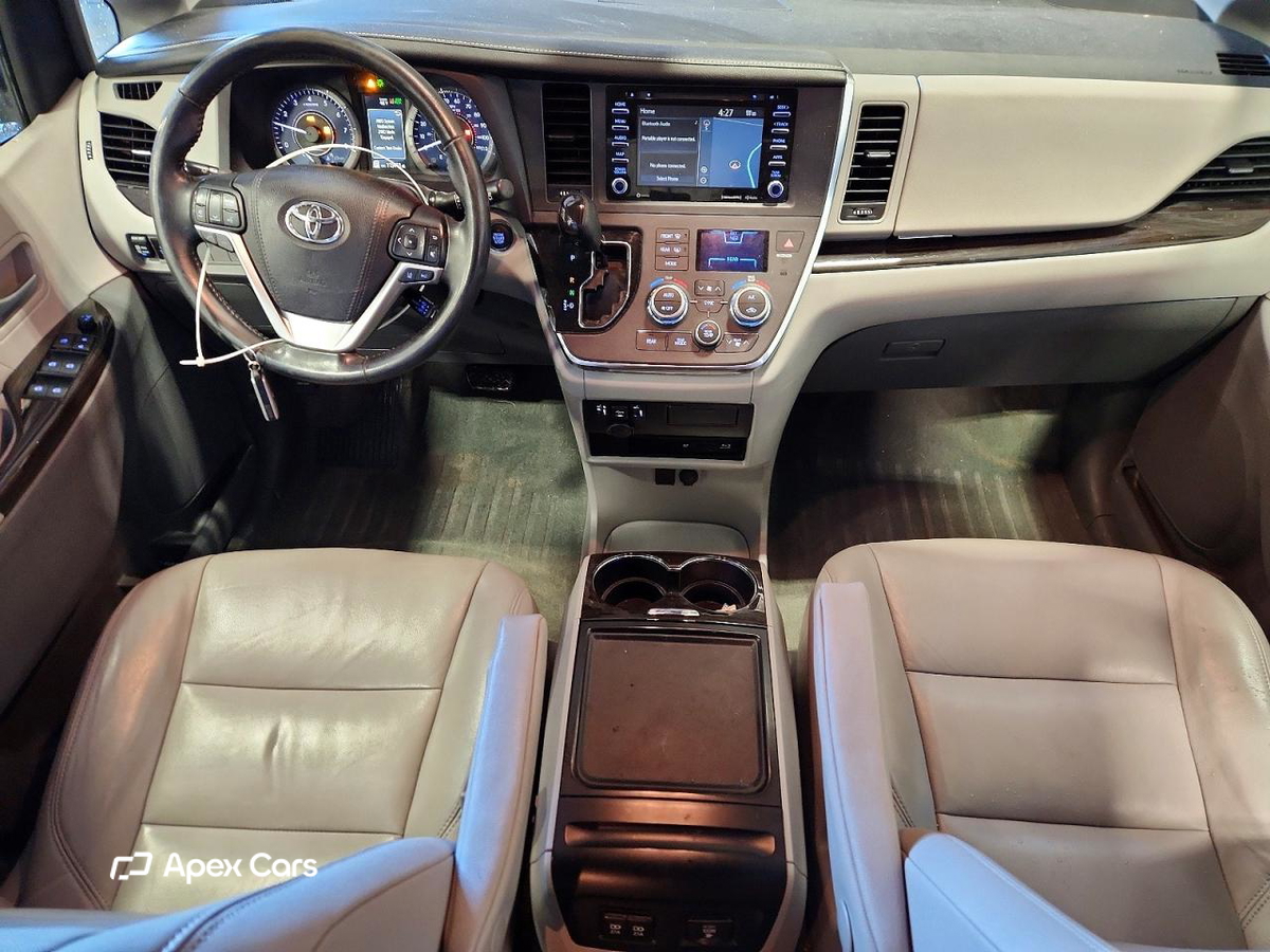 Toyota Sienna 2018