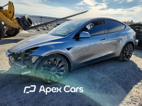 Tesla Model Y 2024 - Image 1 of 13