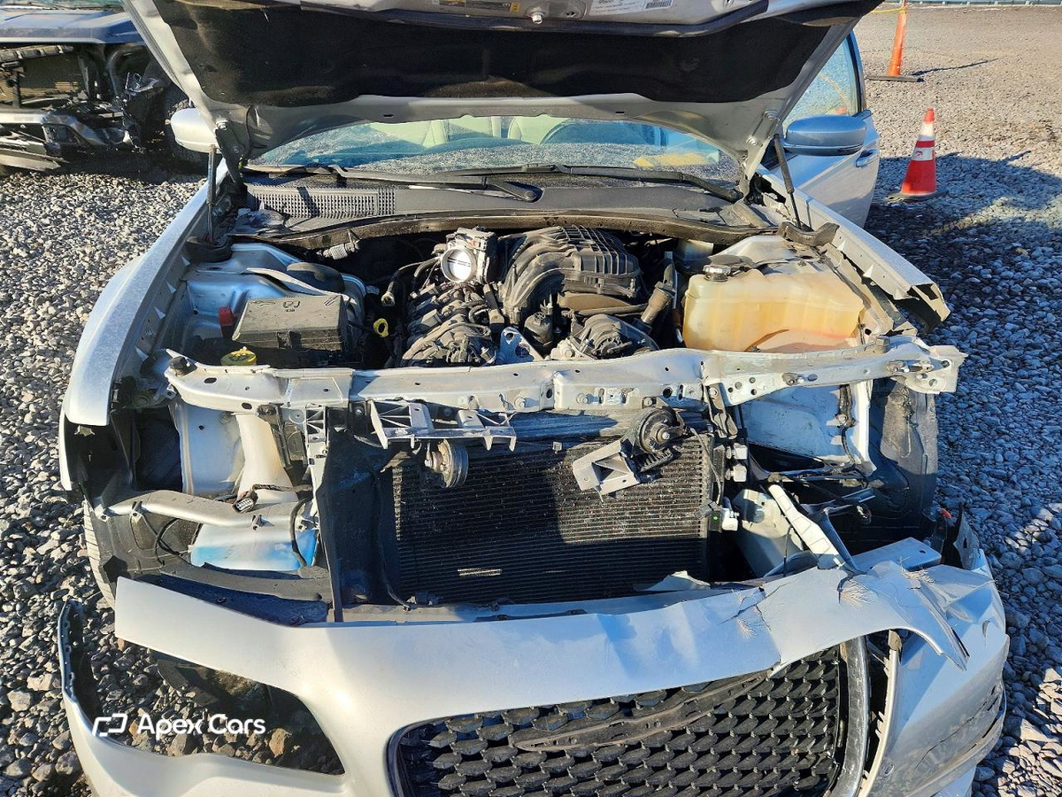 Chrysler 300 2022