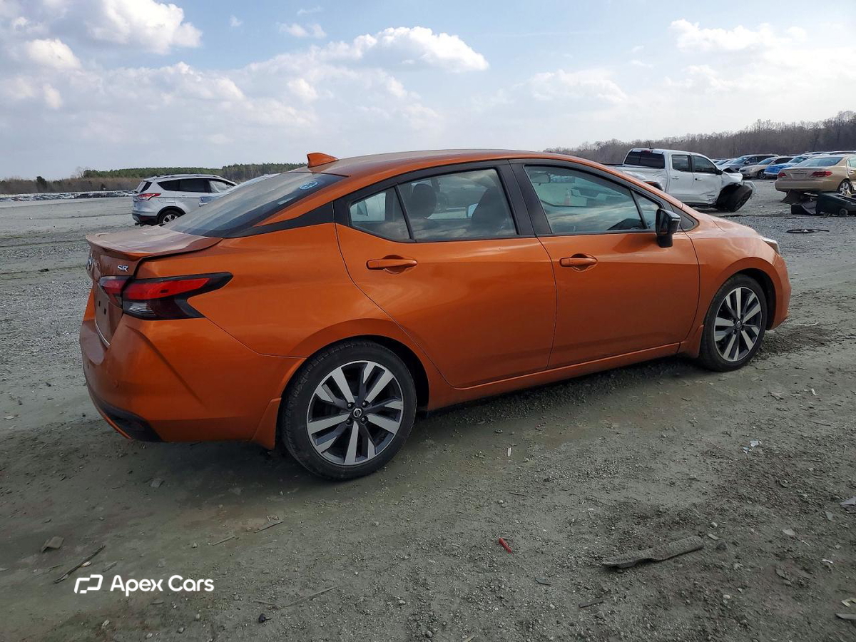 Nissan Versa 2021