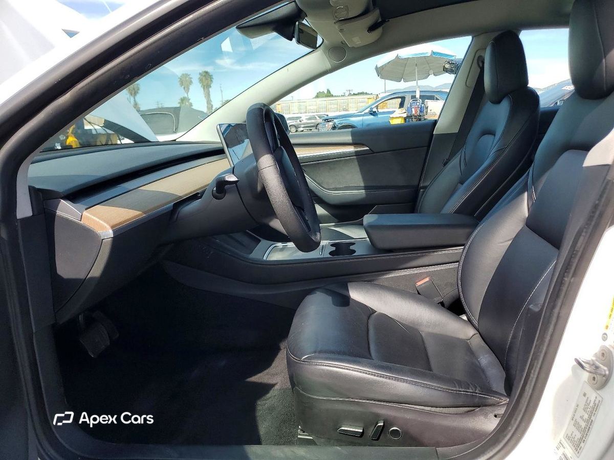 Tesla Model 3 2022