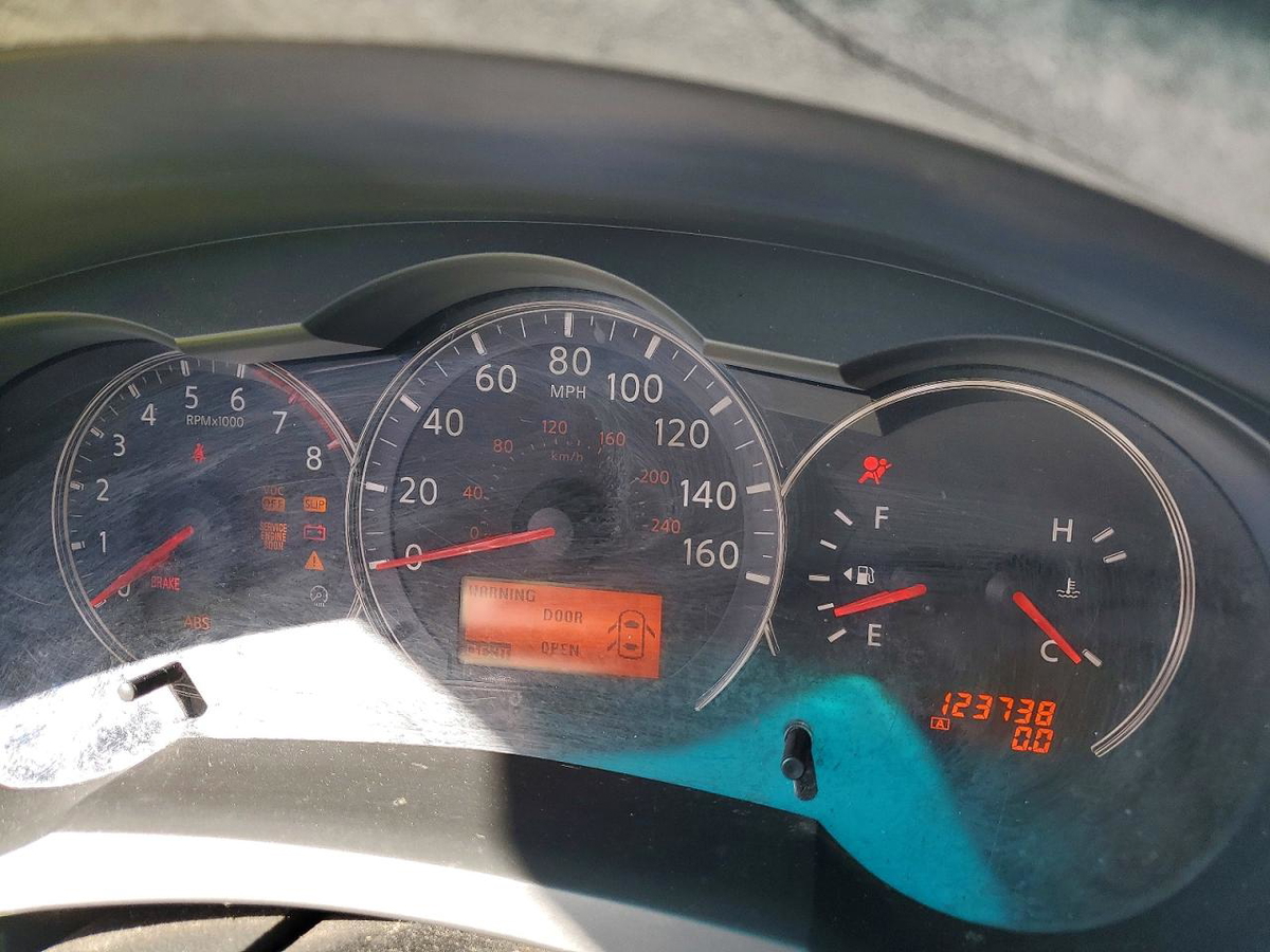 Nissan Altima 2010