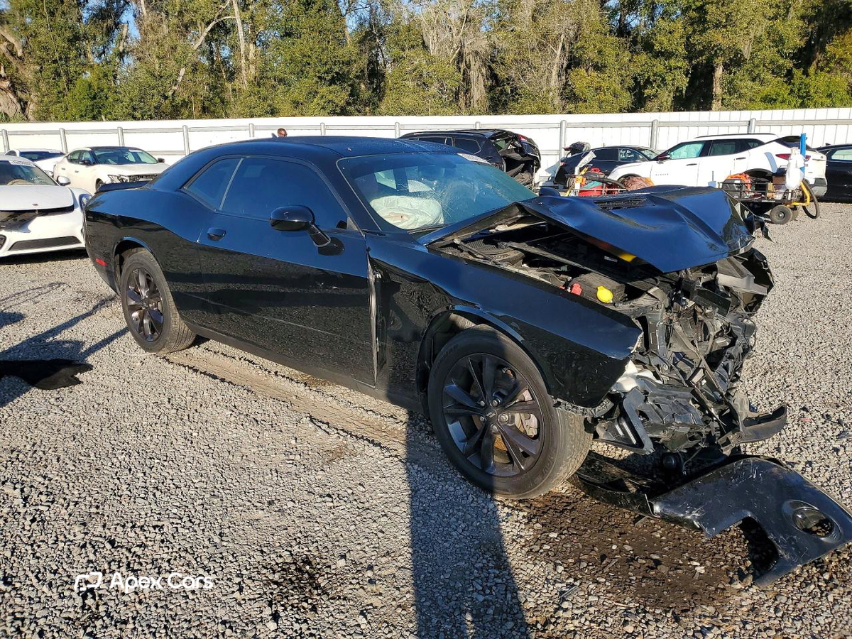 Dodge Challenger 2020