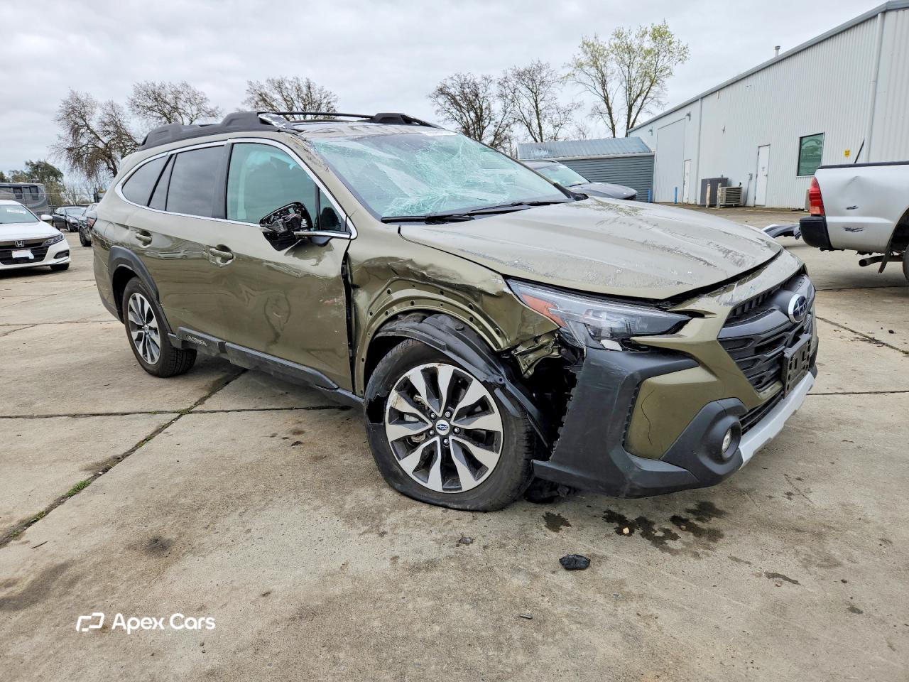 Subaru Outback 2025