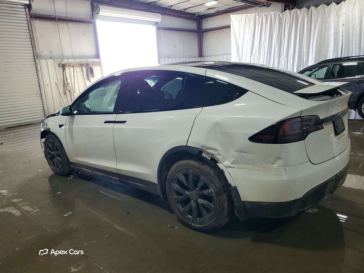 Tesla Model X 2024