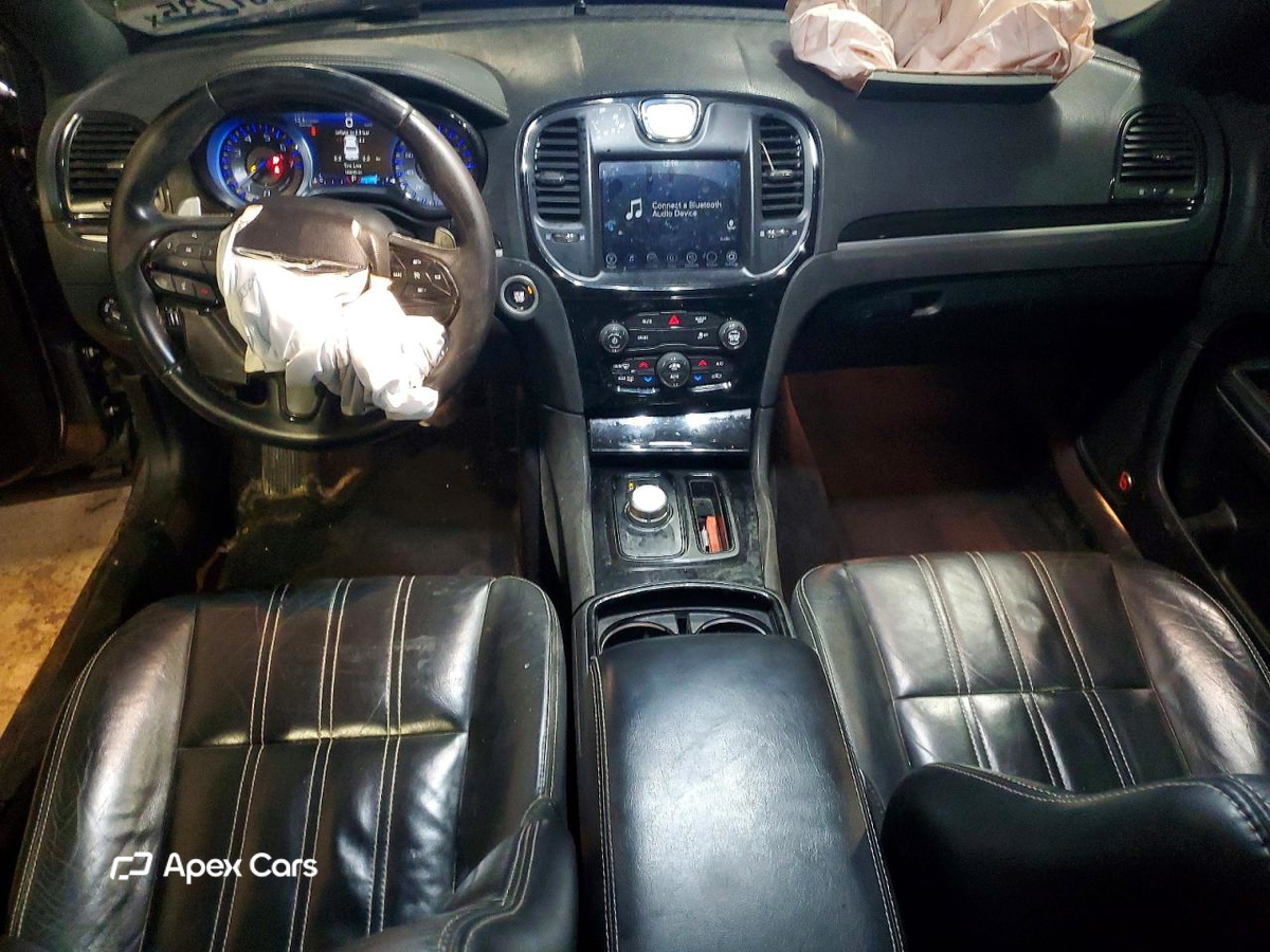 Chrysler 300 2017