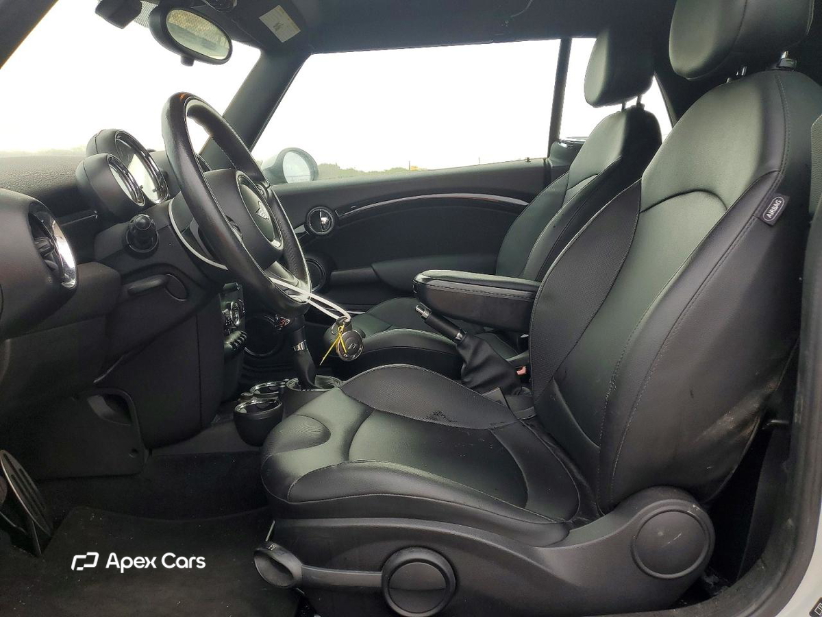 MINI Cooper 2015