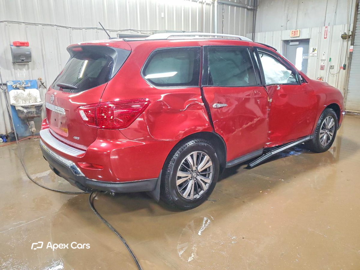 Nissan Pathfinder 2017