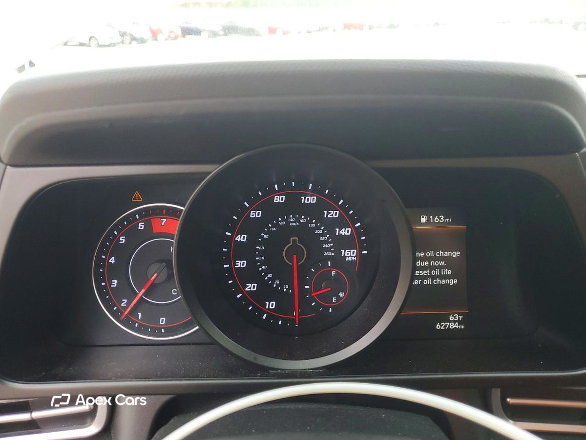 Hyundai Elantra 2023
