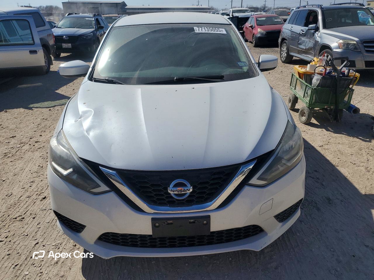 Nissan Sentra 2016