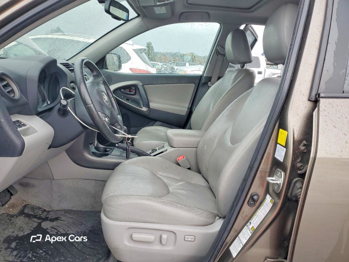 Toyota RAV 4 2010