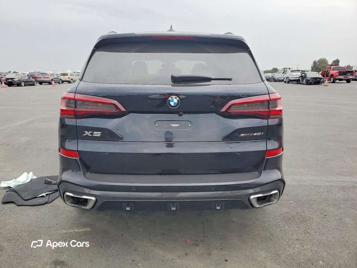 BMW X5 2023