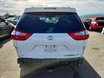 Toyota Sienna 2015