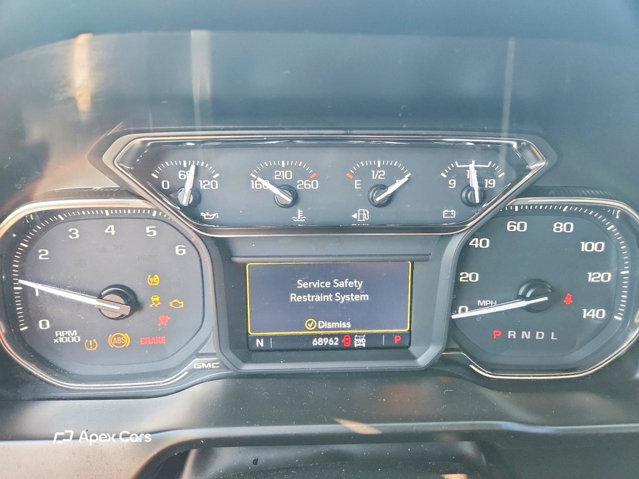 GMC  2022