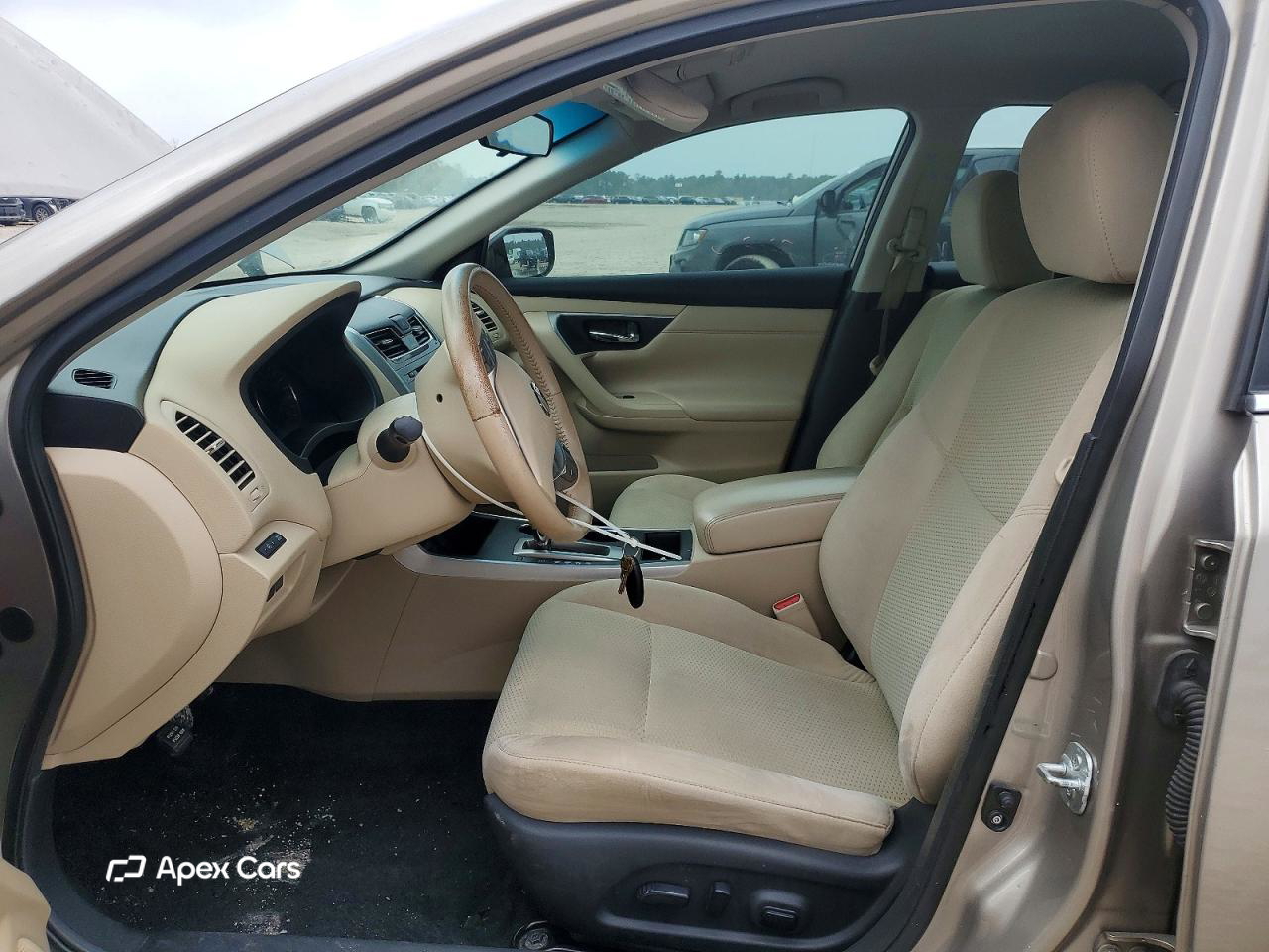 Nissan Altima 2015