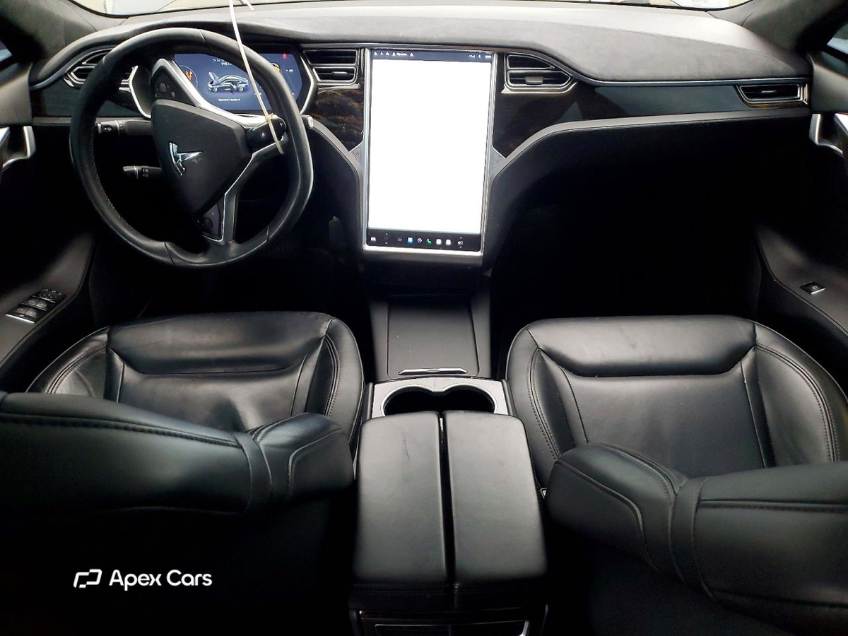 Tesla Model S 2016