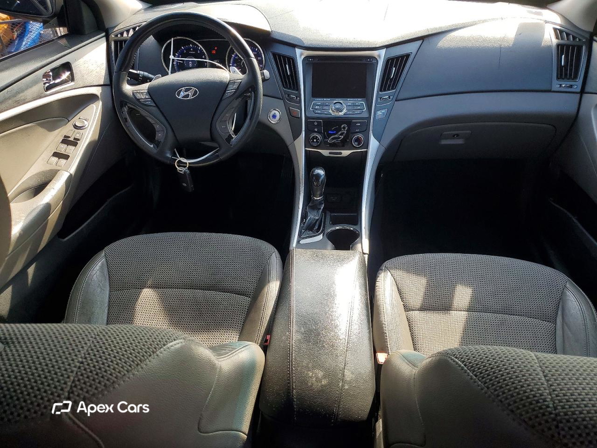Hyundai Sonata 2012