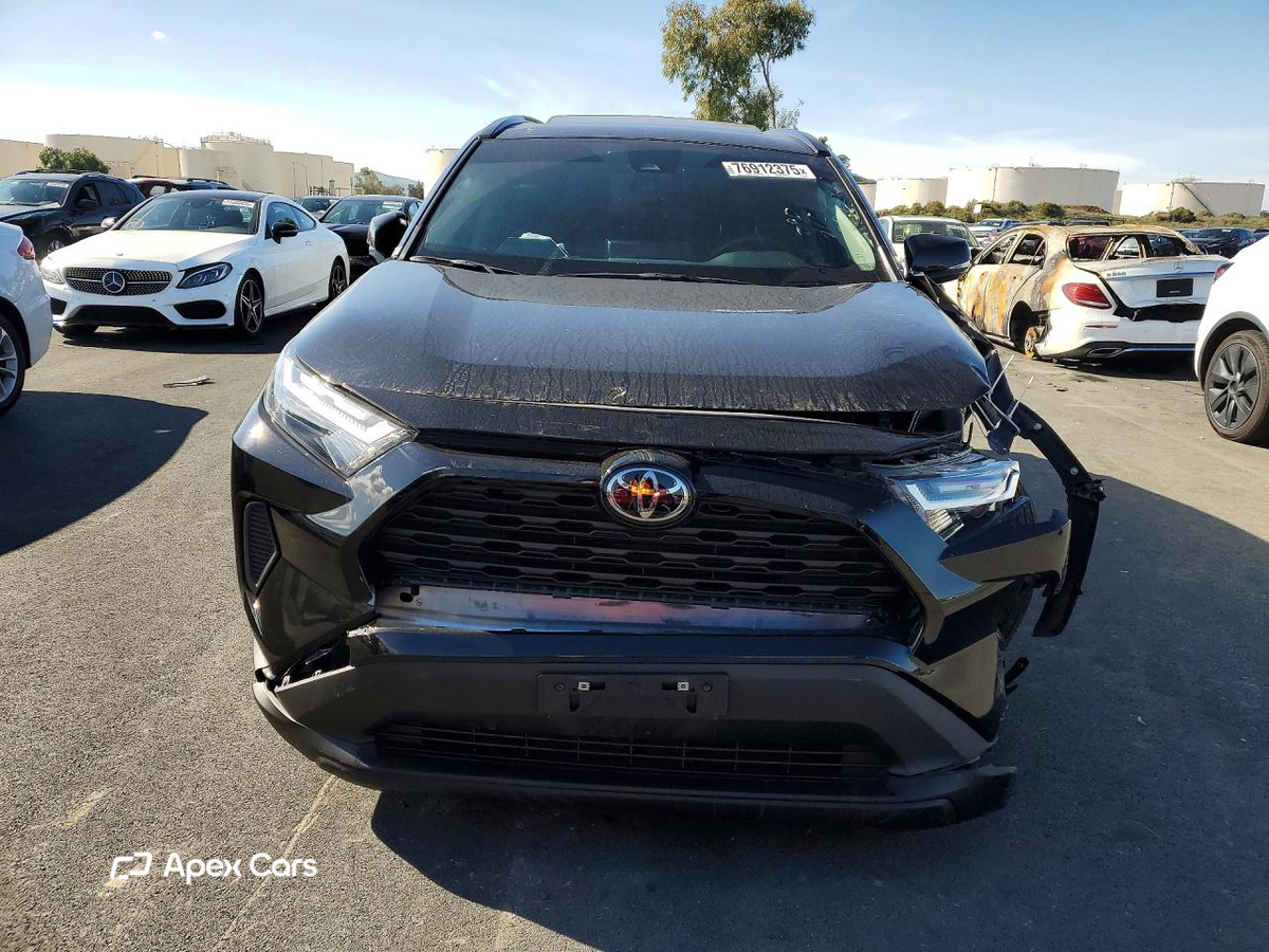 Toyota RAV 4 2024