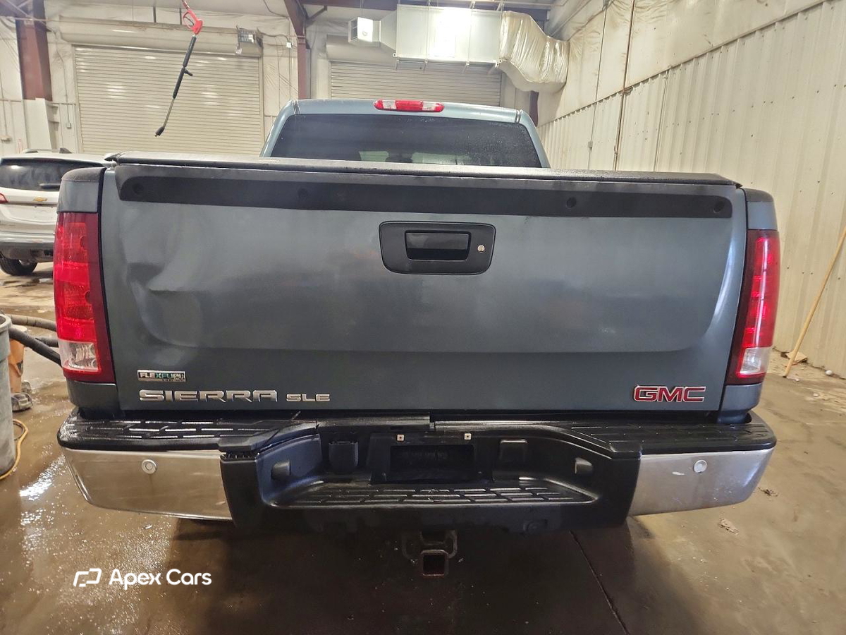 GMC Sierra 2011