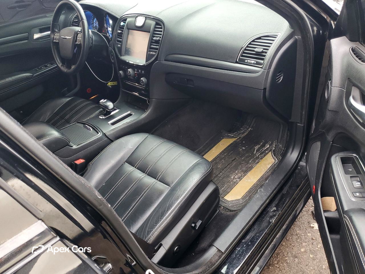 Chrysler 300 2014