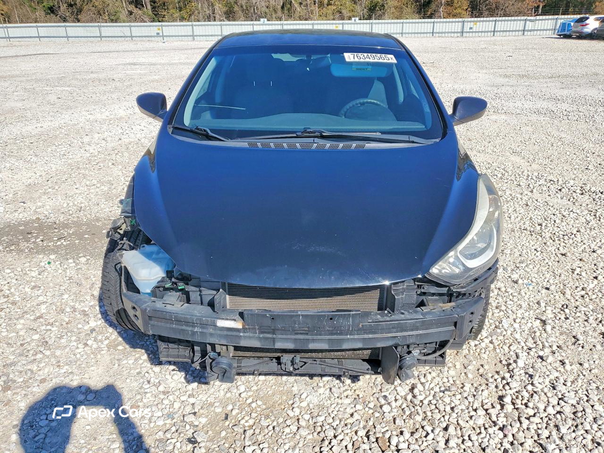 Hyundai Elantra 2016