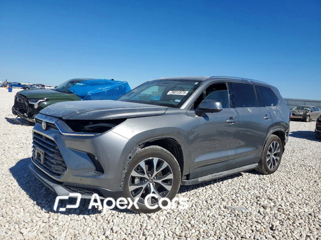 Toyota Highlander 2025 - Image 1 of 15