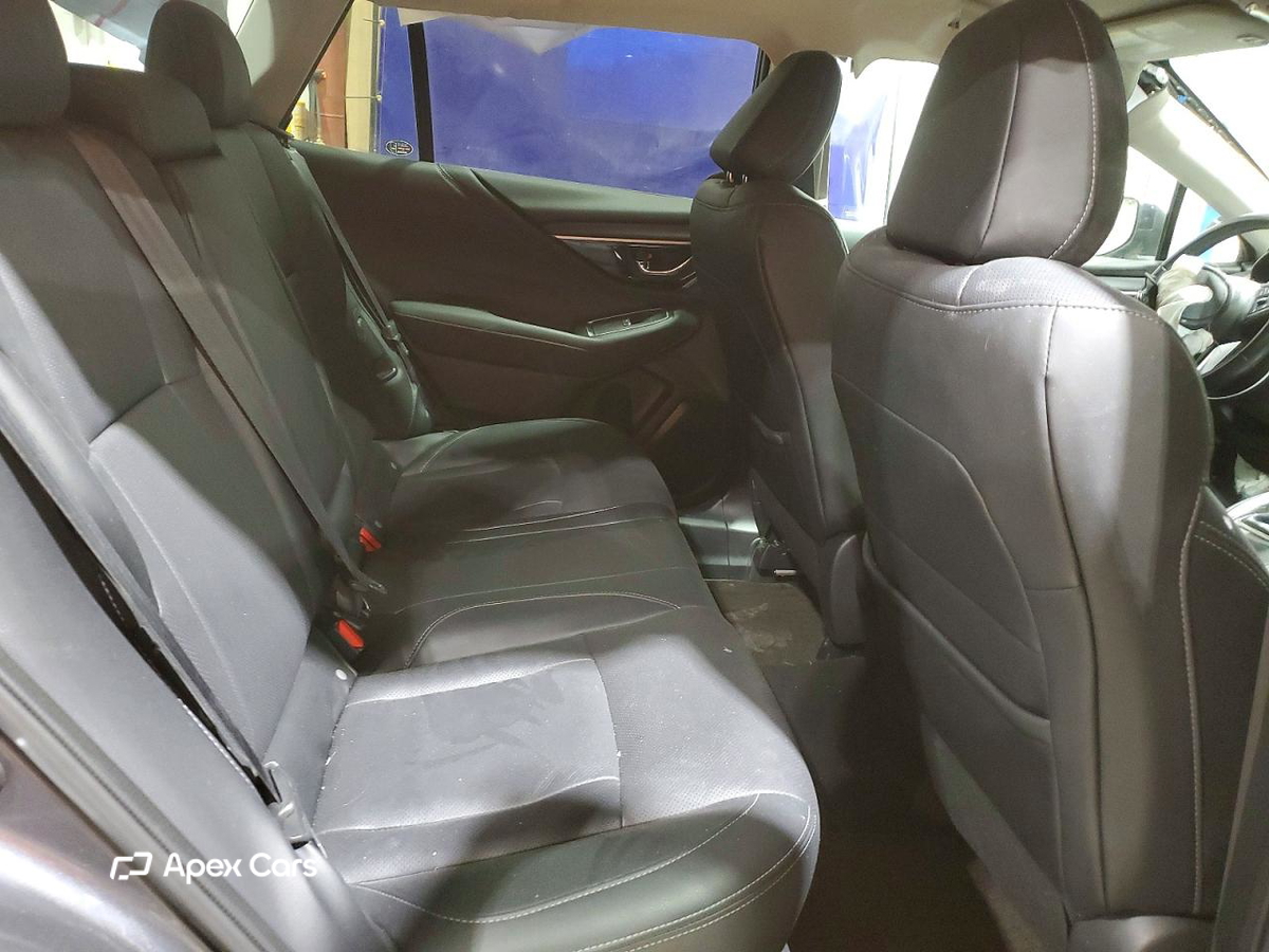 Subaru Outback 2022