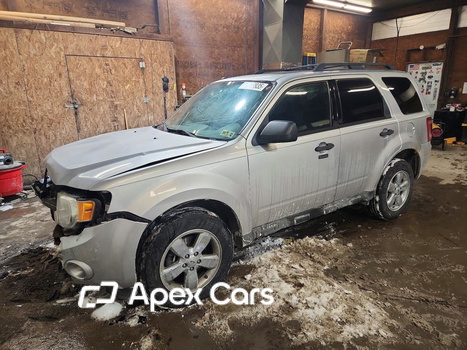 Ford Escape 2012 - Zdjęcie 1 z 13