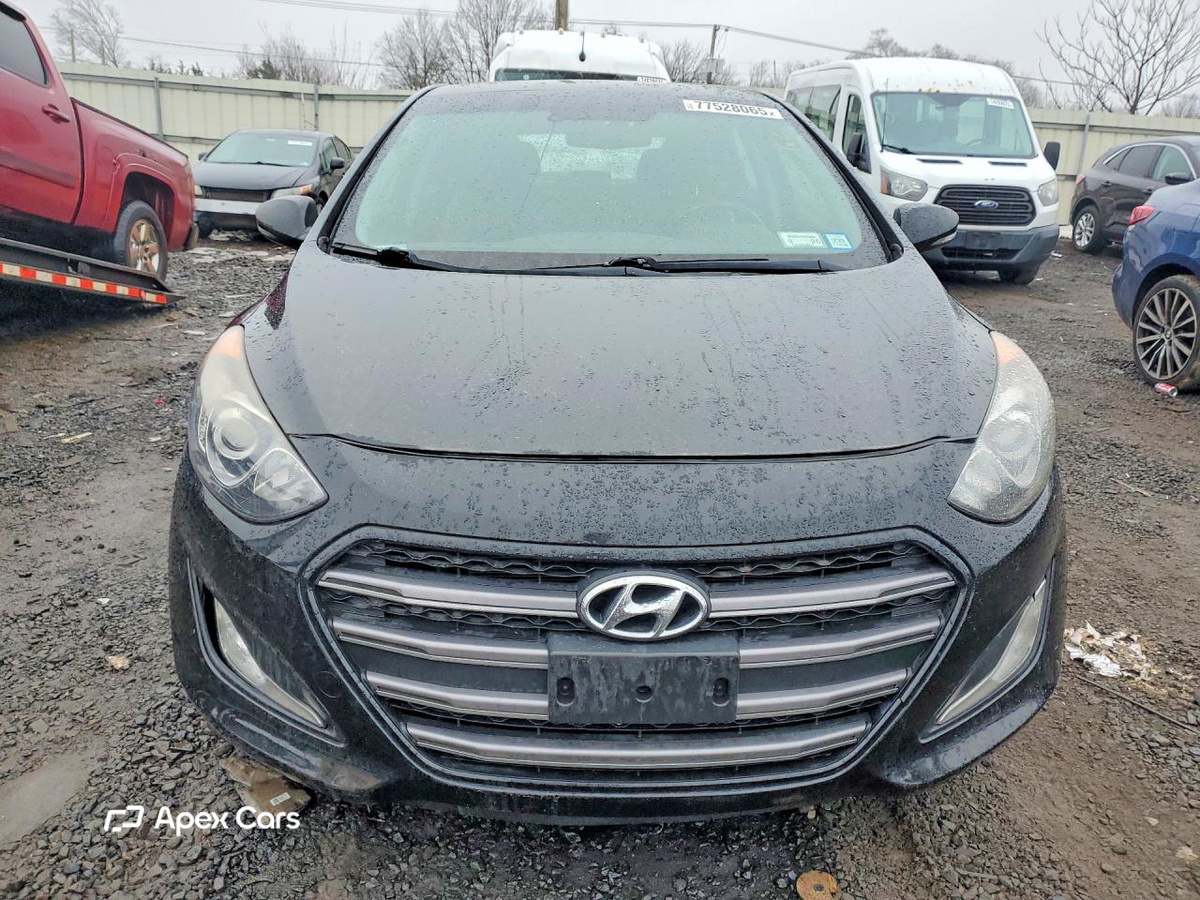 Hyundai Elantra 2016