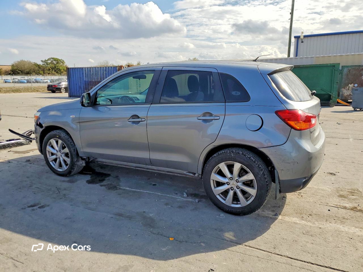 Mitsubishi Outlander 2015