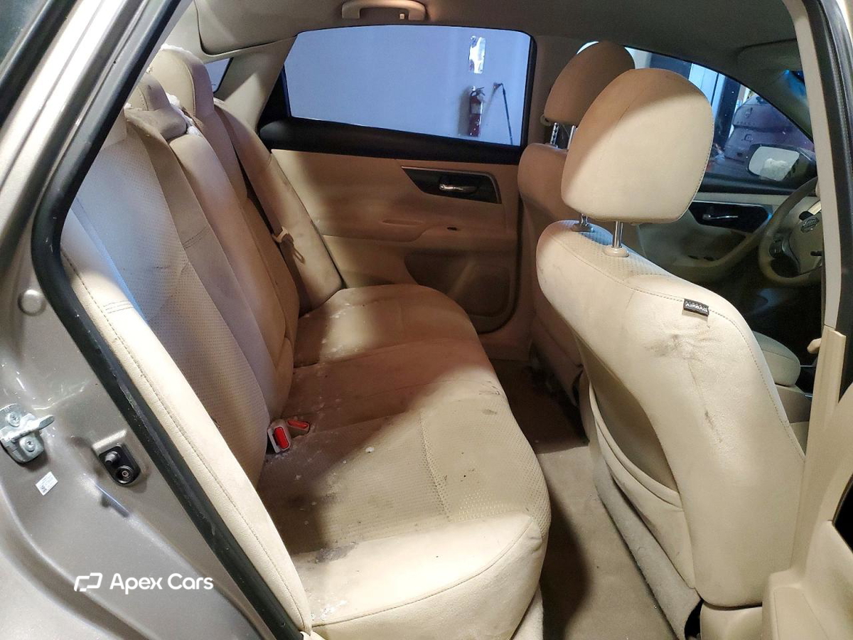 Nissan Altima 2014