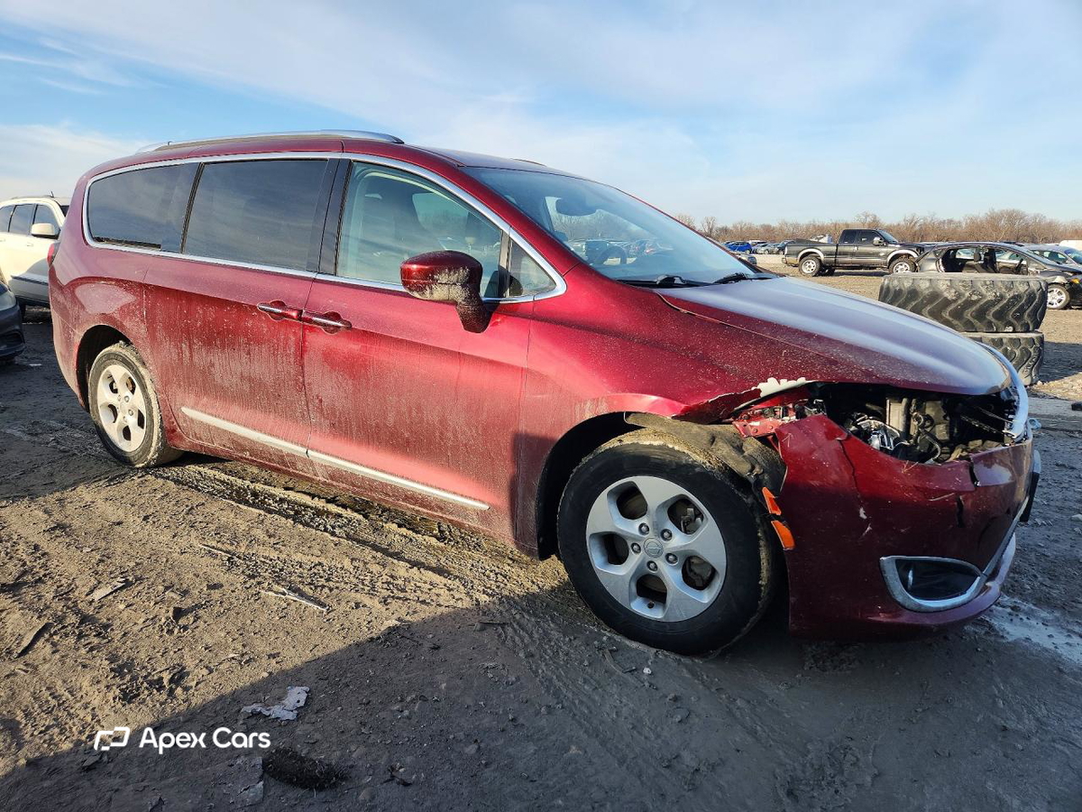 Chrysler Pacifica 2017