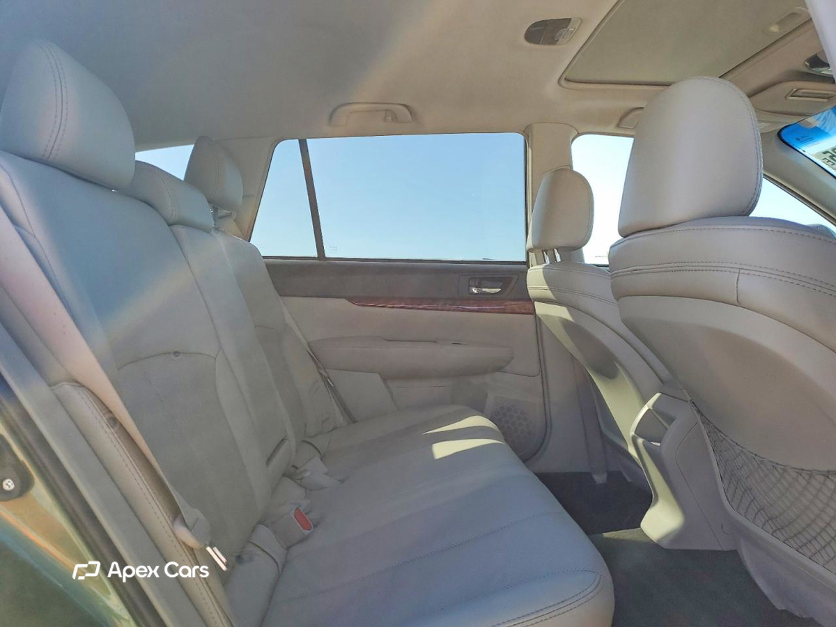 Subaru Outback 2012