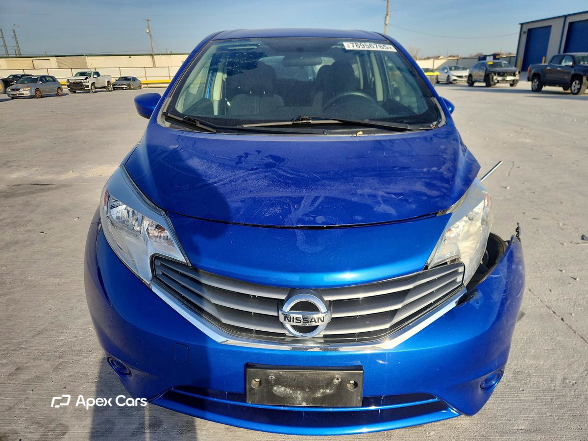 Versa 2016