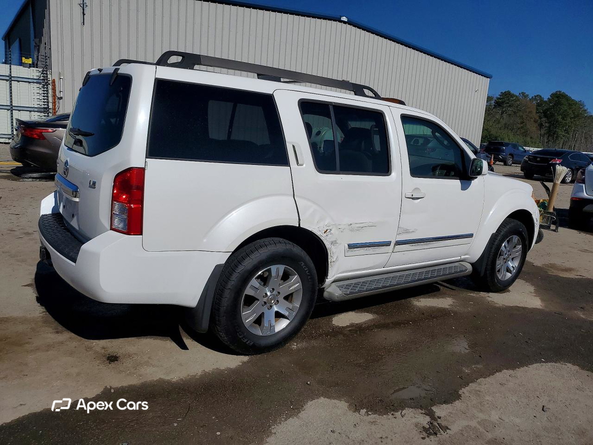 Nissan Pathfinder 2008
