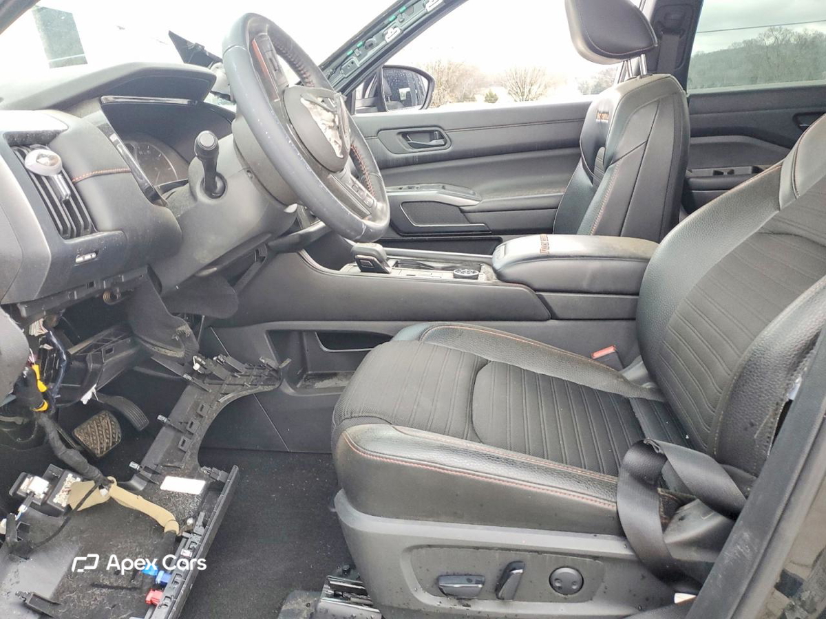 Nissan Pathfinder 2023