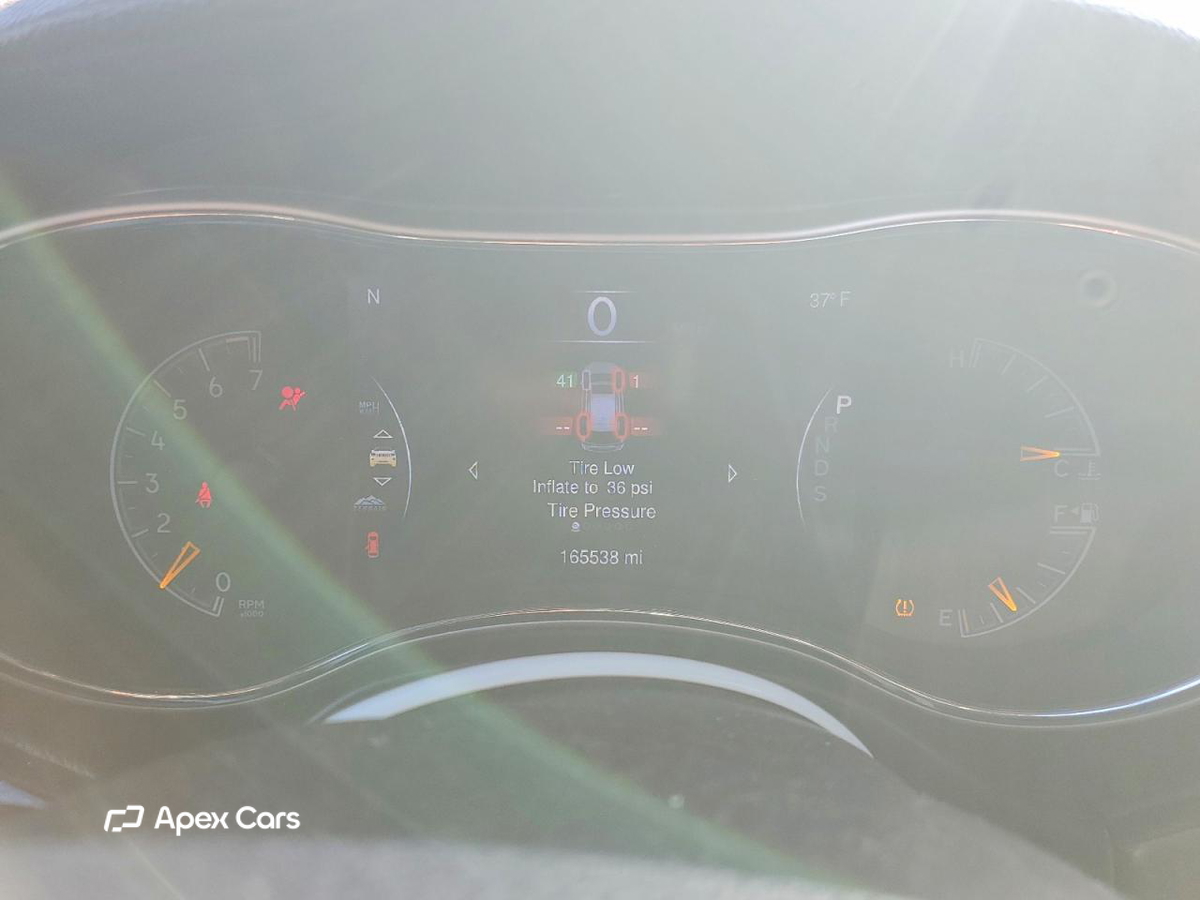 Jeep Grand Cherokee 2015