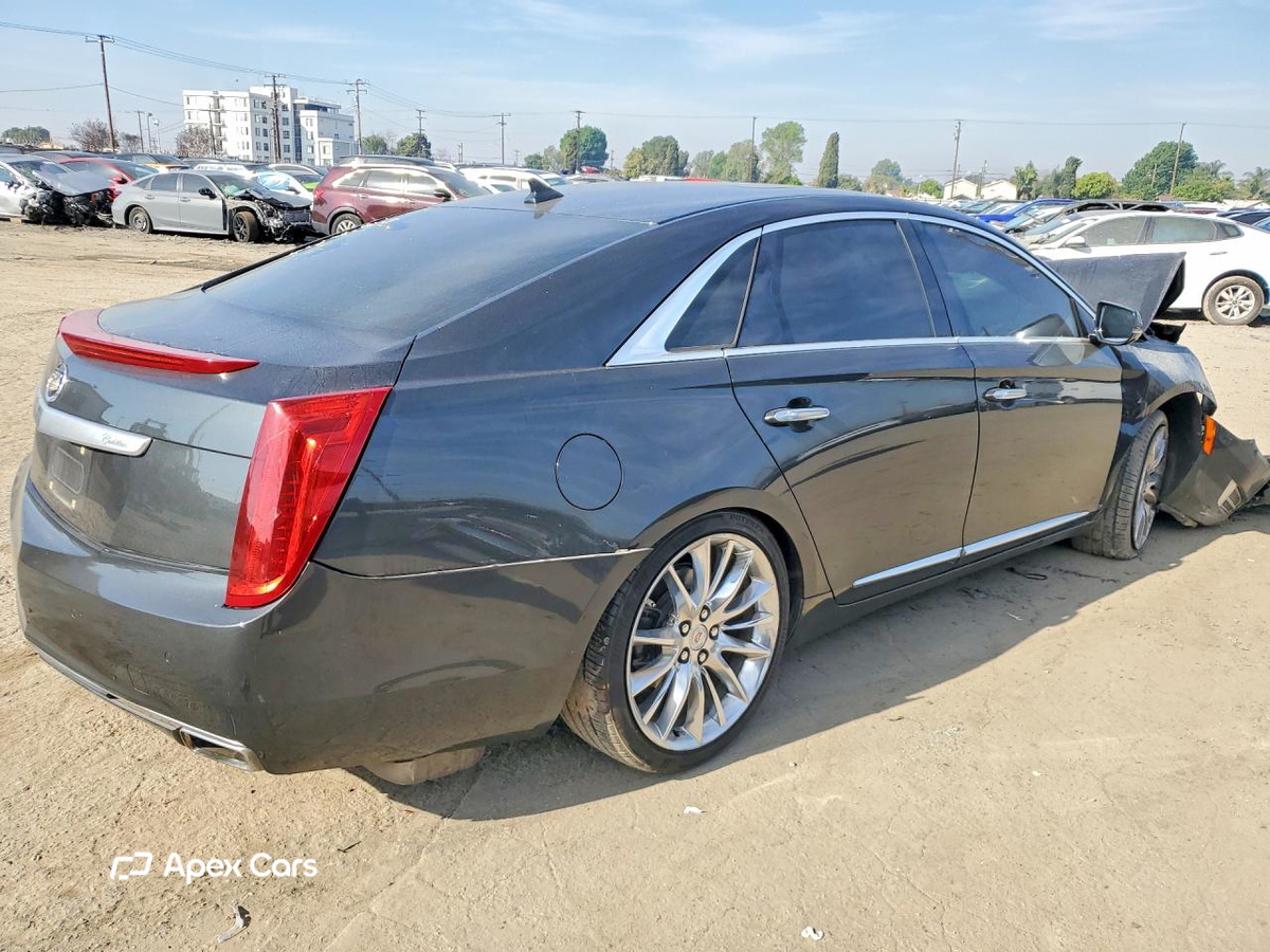 Cadillac XTS 2013