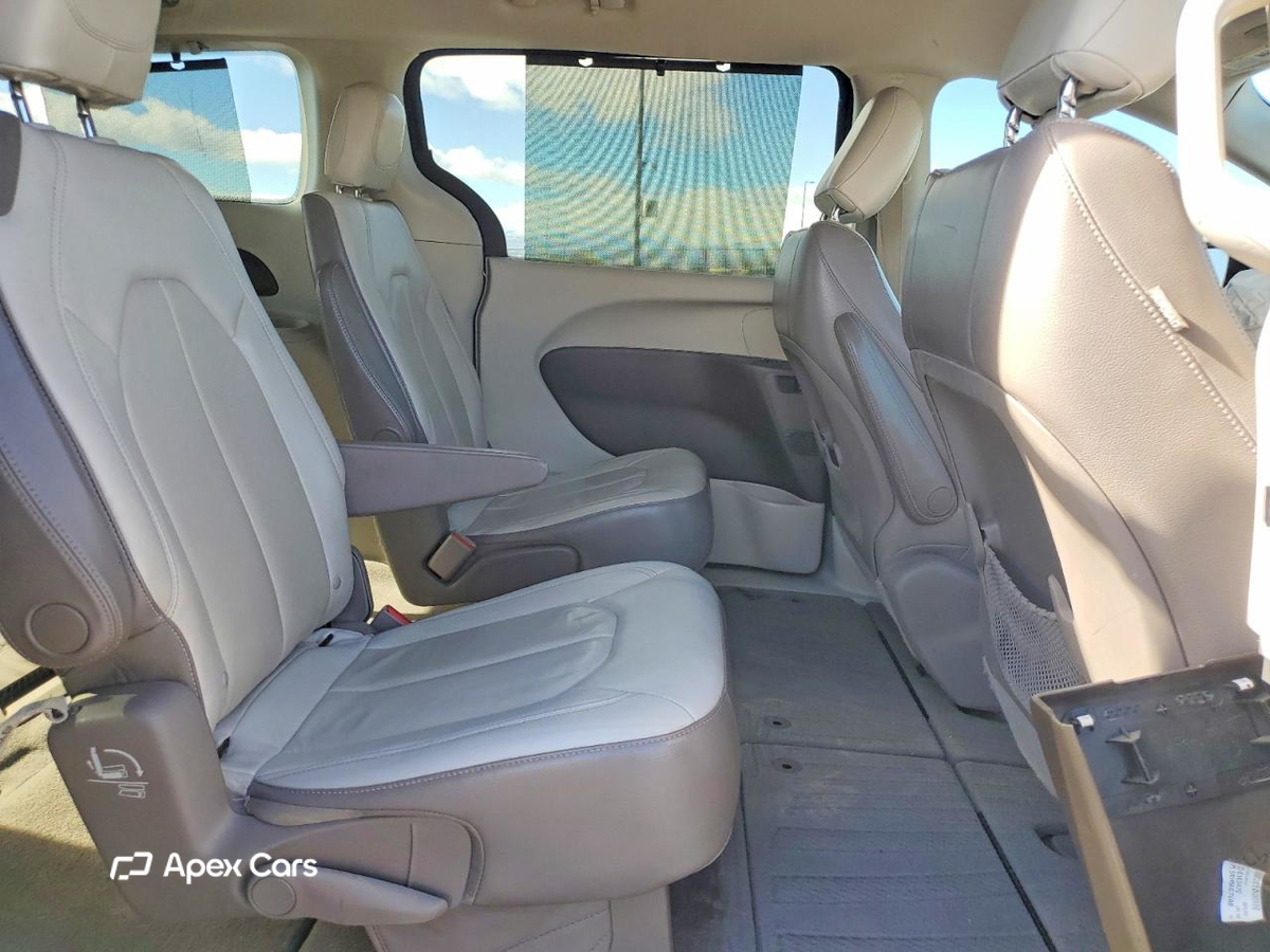 Chrysler Pacifica 2017
