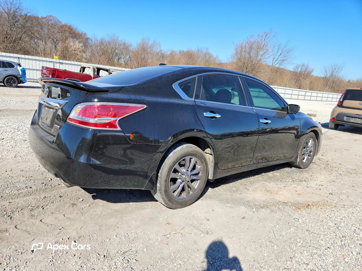 Nissan Altima 2015