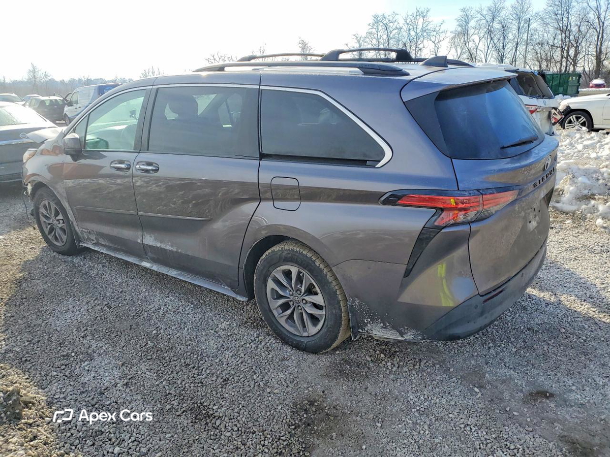 Toyota Sienna 2021