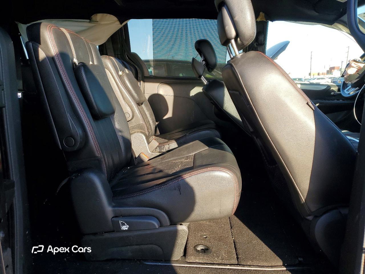 Dodge Caravan 2018