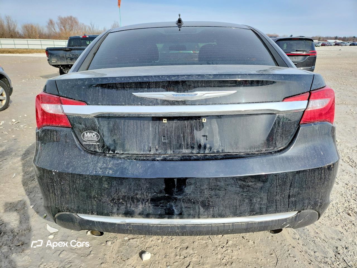 Chrysler 200 2013