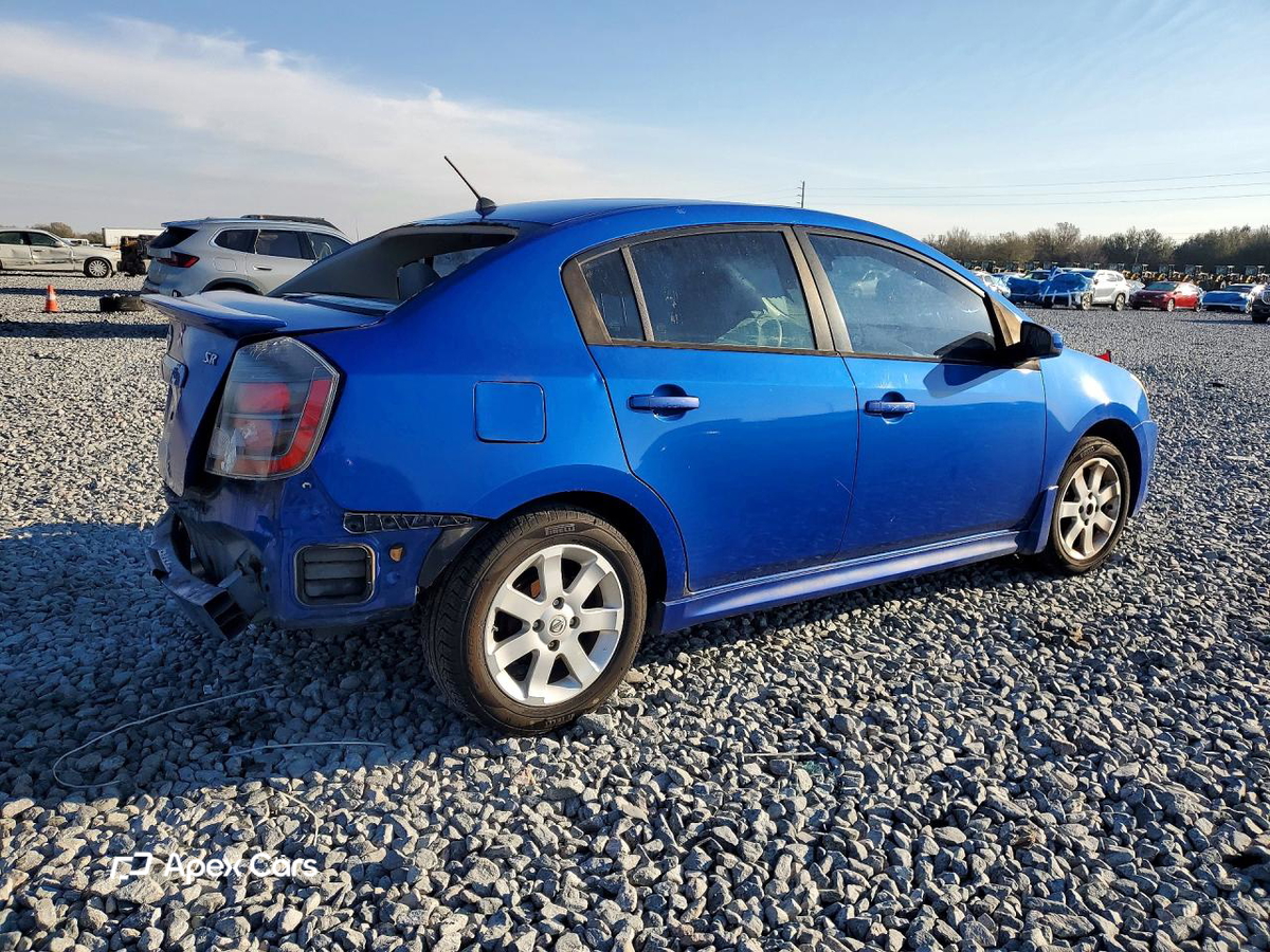 Nissan Sentra 2011