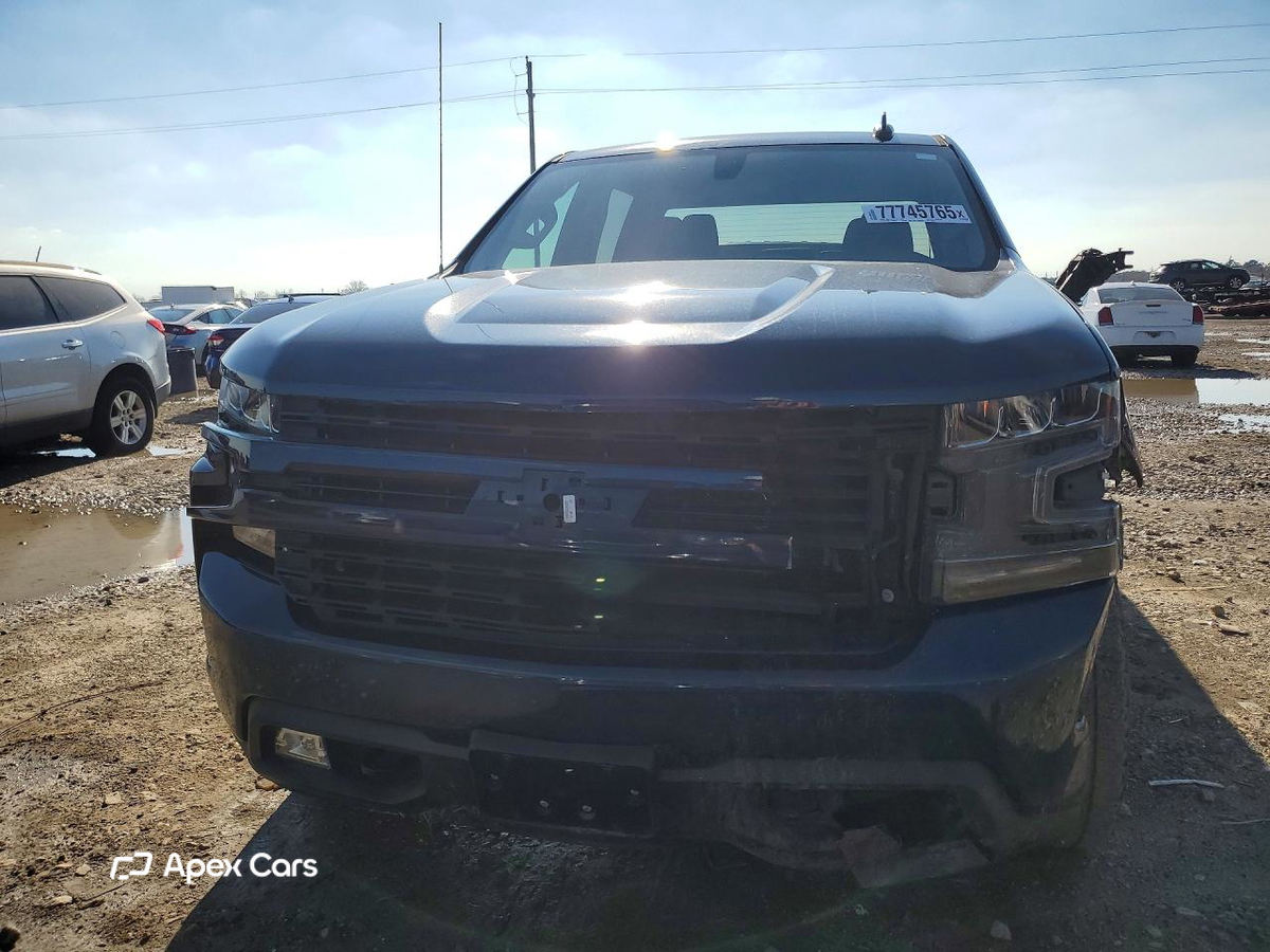 Chevrolet Silverado 2021