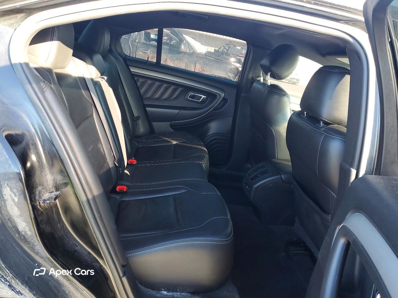 Ford Taurus 2014