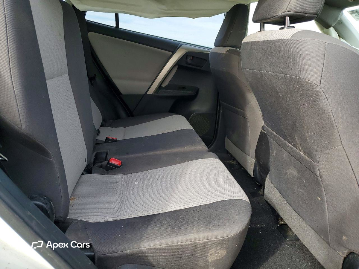 Toyota RAV 4 2015