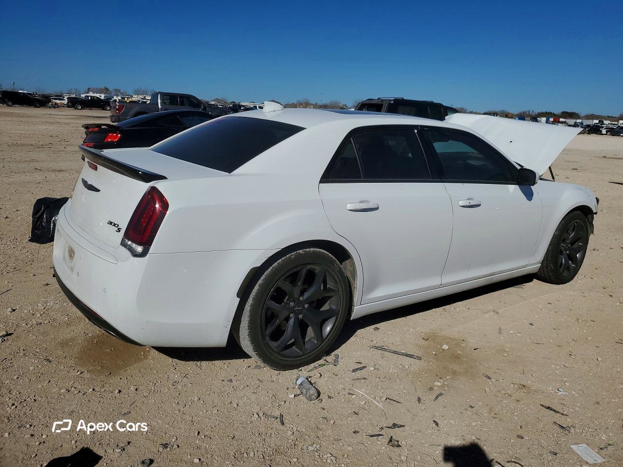 Chrysler 300 2022
