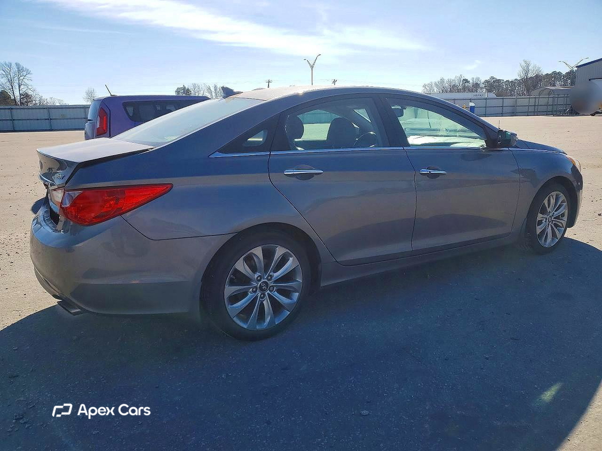 Hyundai Sonata 2011