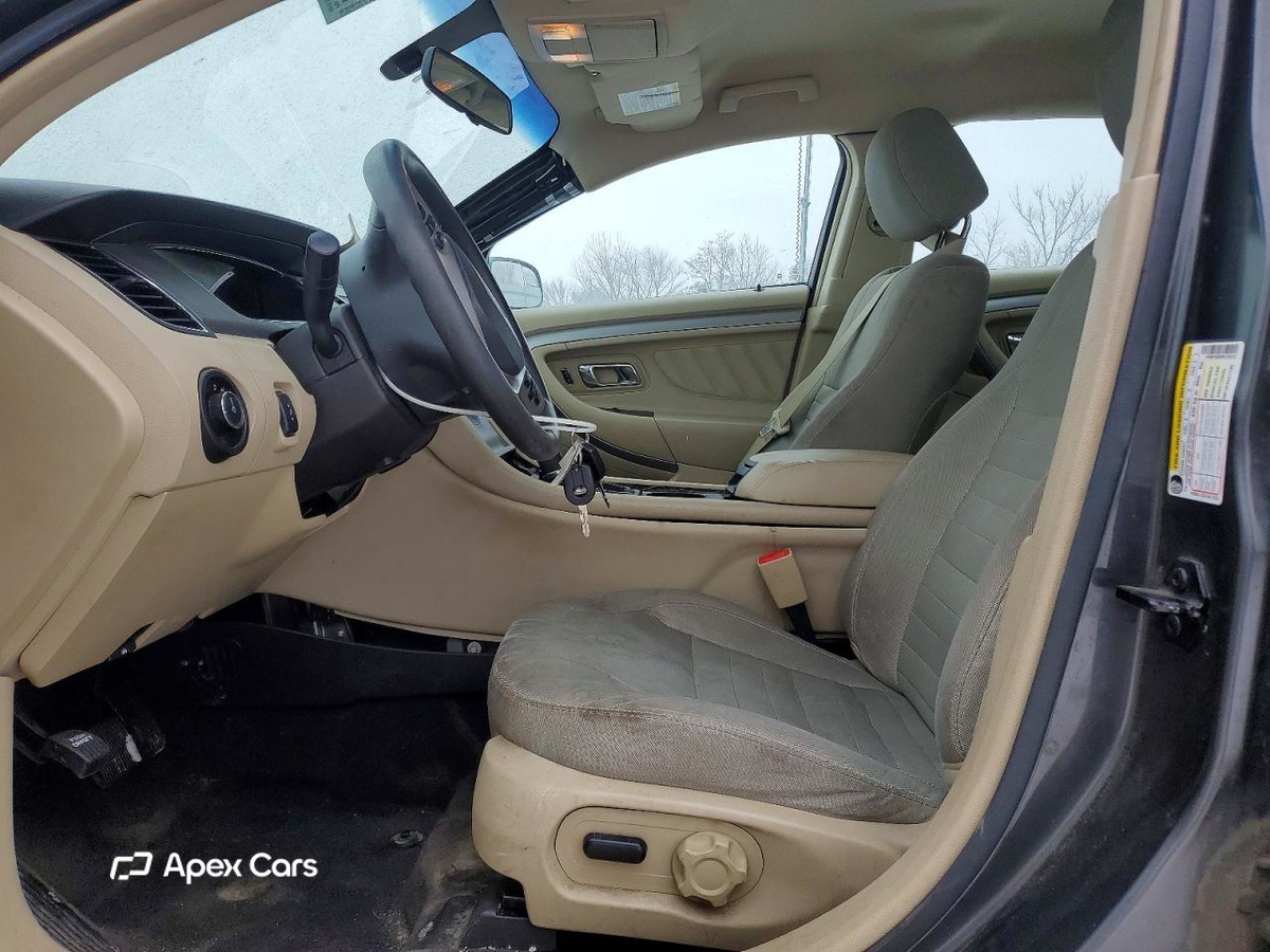 Ford Taurus 2015
